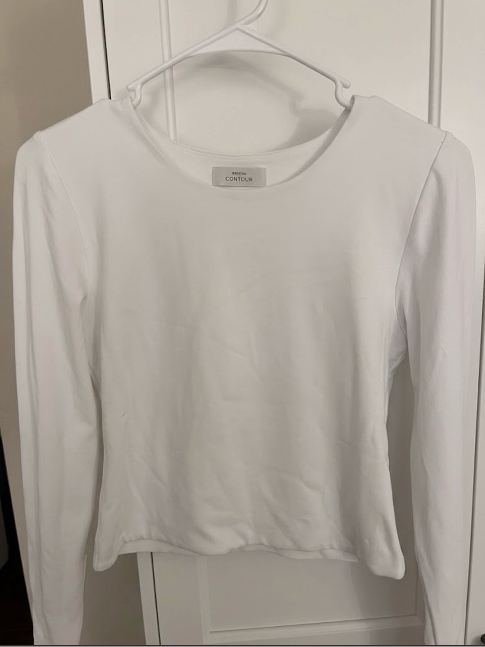 Aritzia Scoop Neck White Long Sleeve Top